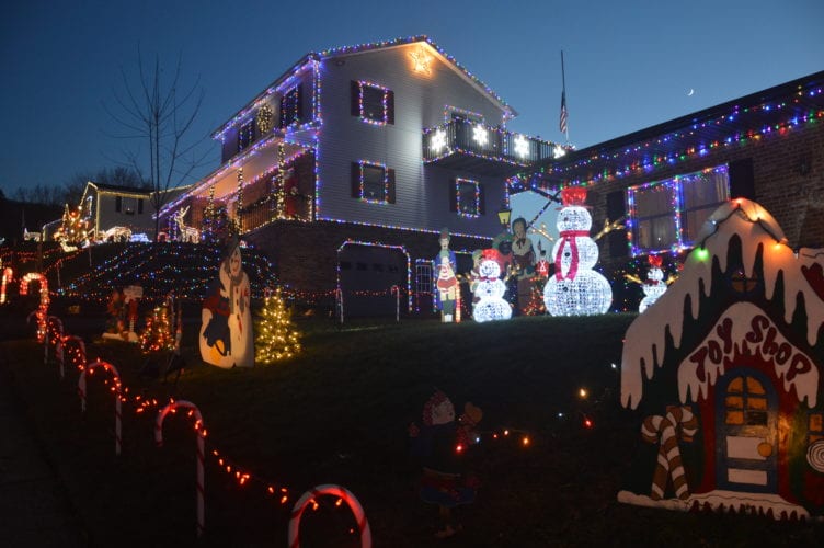 Clear nights ahead to view Candy Cane Lane News, Sports, Jobs